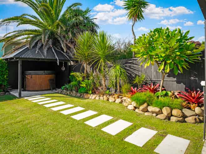 10 Hinemoa Place, Snells Beach