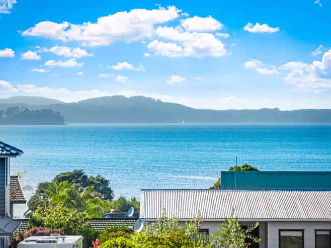 10 Hinemoa Place, Snells Beach