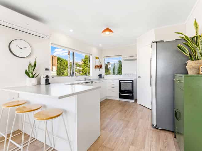 10 Hinemoa Place, Snells Beach
