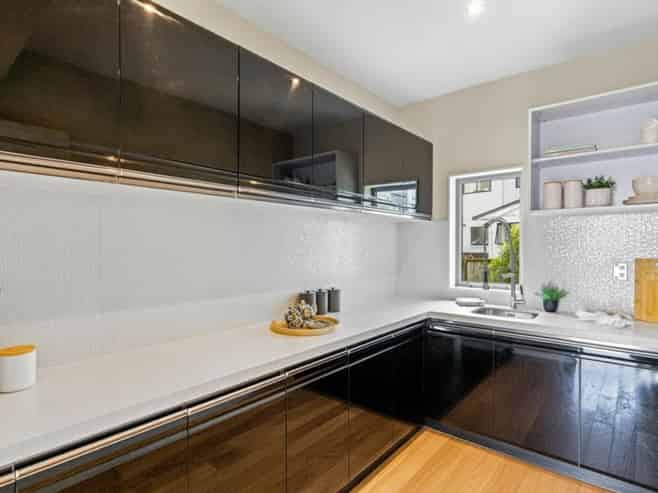 17 Limmer Place, Browns Bay