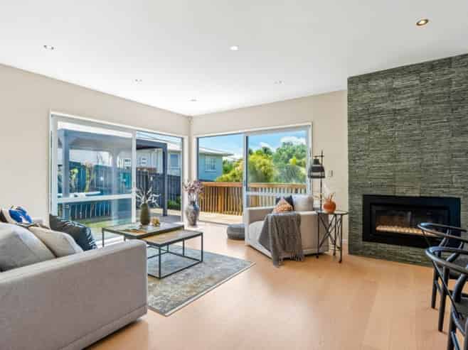 17 Limmer Place, Browns Bay