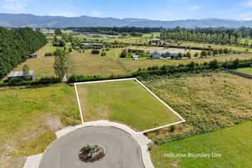 8 Nichols Lane, Greytown