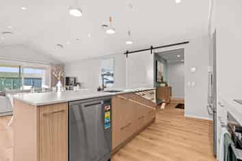 8 Nichols Lane, Greytown