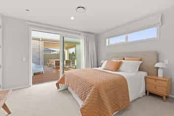 8 Nichols Lane, Greytown