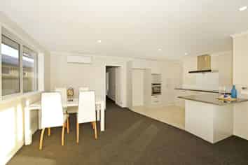 12 James Caird Lane, Wigram