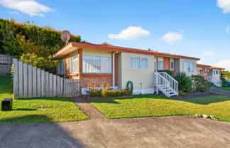 130J Lakeside Drive, Orewa