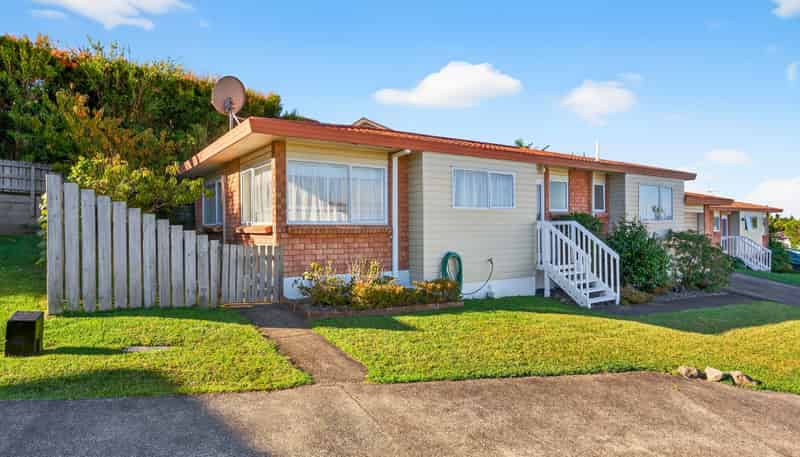 130J Lakeside Drive, Orewa