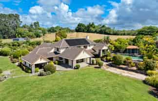 78 Okura River Road, Okura