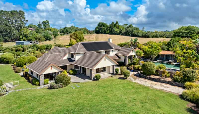 78 Okura River Road, Okura