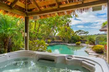 78 Okura River Road, Okura