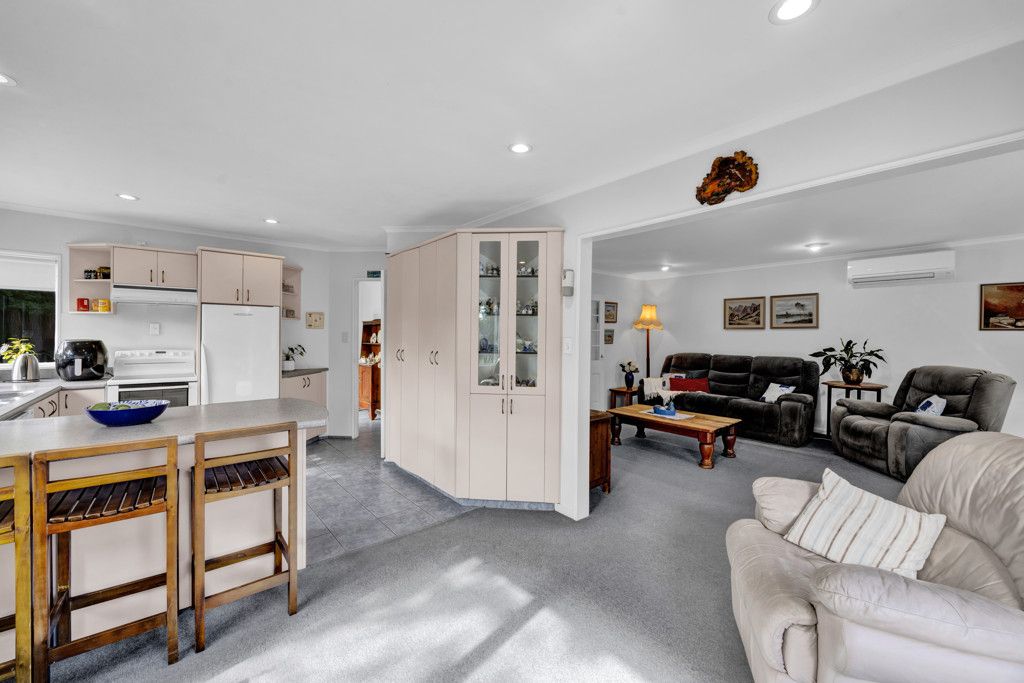 DESIRED LOCATION, PRIVACY & VIEWS – pohled 3