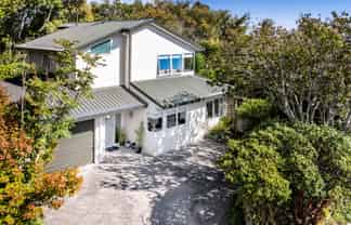 6 Mayfair Place, Westown