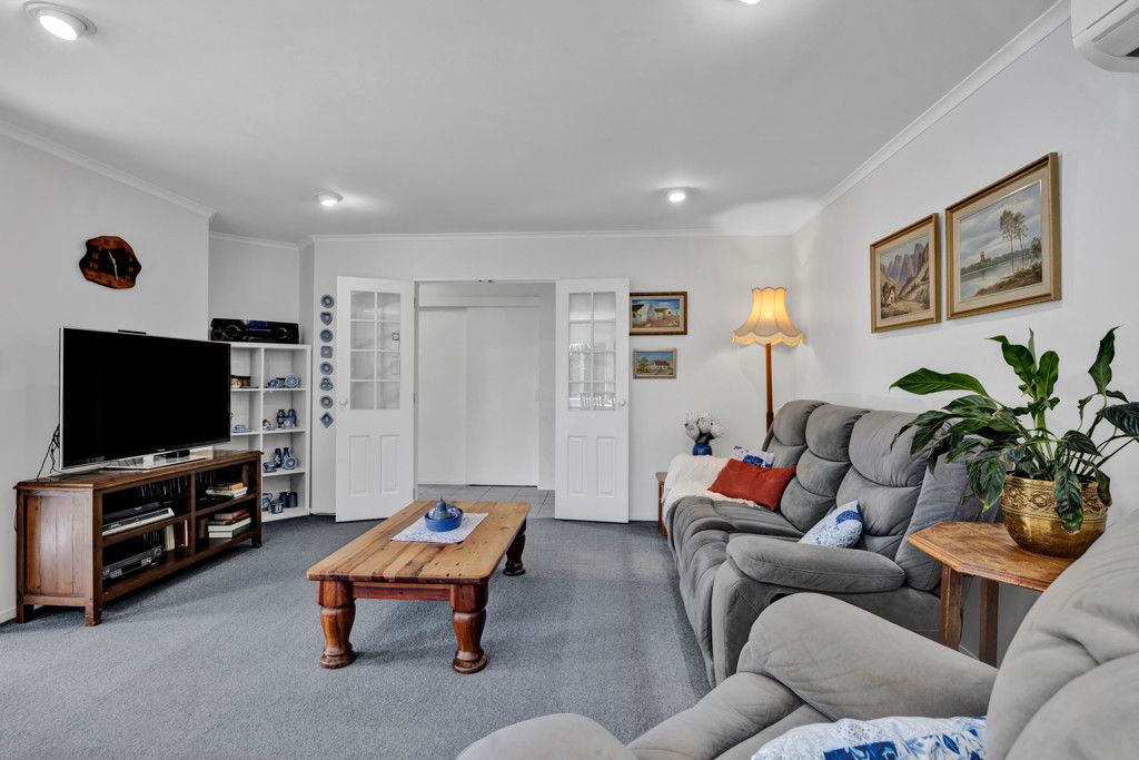 DESIRED LOCATION, PRIVACY & VIEWS – pohled 4
