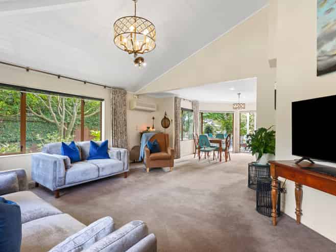 30 Mauritius Key, Papamoa
