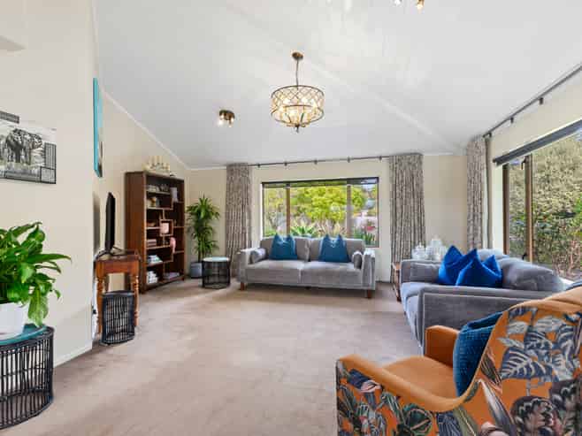 30 Mauritius Key, Papamoa