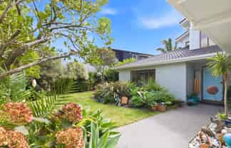 30 Mauritius Key, Papamoa