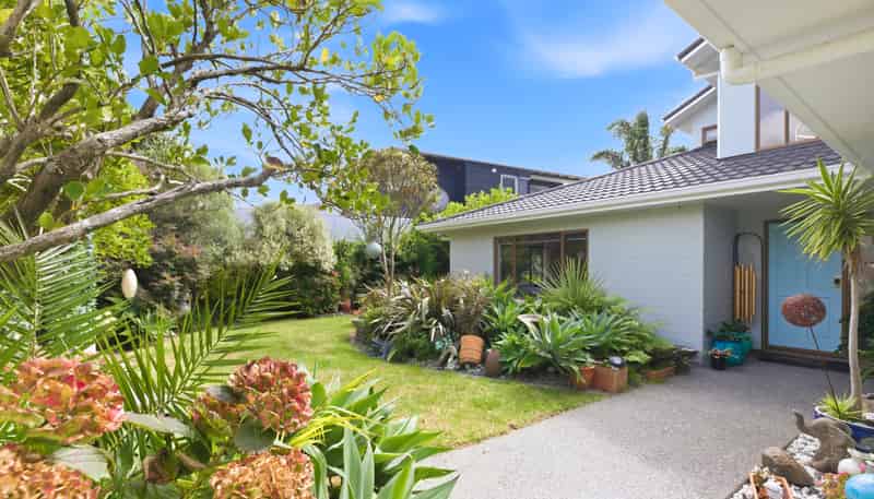 30 Mauritius Key, Papamoa