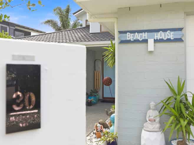 30 Mauritius Key, Papamoa