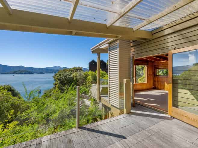 191 Port Underwood Road, Waikawa