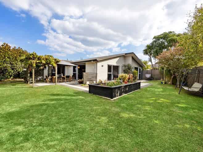 22 Santiago Place, Flagstaff