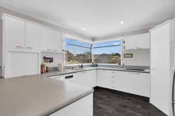 86 Roydon Drive, Templeton