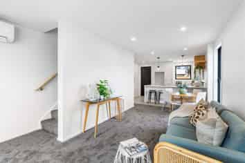 2/40 Hastings Street West, Sydenham