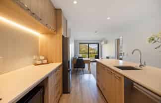 706/10 Copper Beech Avenue, Frankton