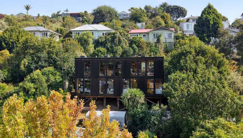 59 Locking Street, NELSON SOUTH