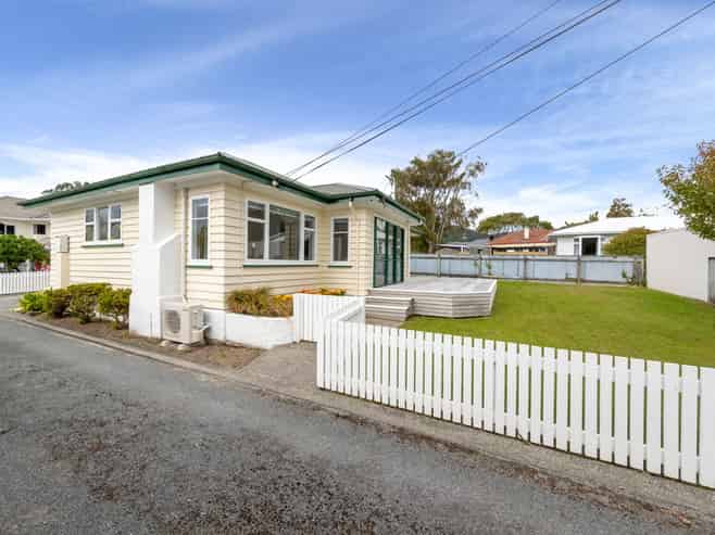 19 Field Street, Silverstream