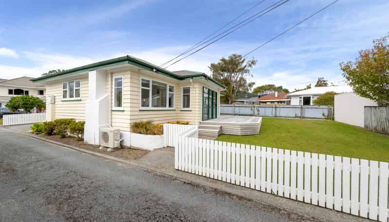 19 Field Street, Silverstream