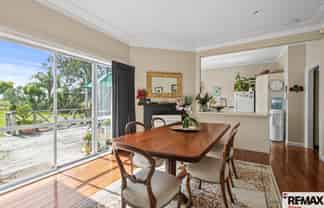 397 Front Miranda Road, Miranda