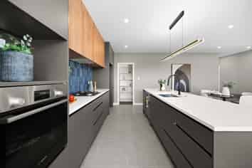 8 Earp Crescent, Chartwell