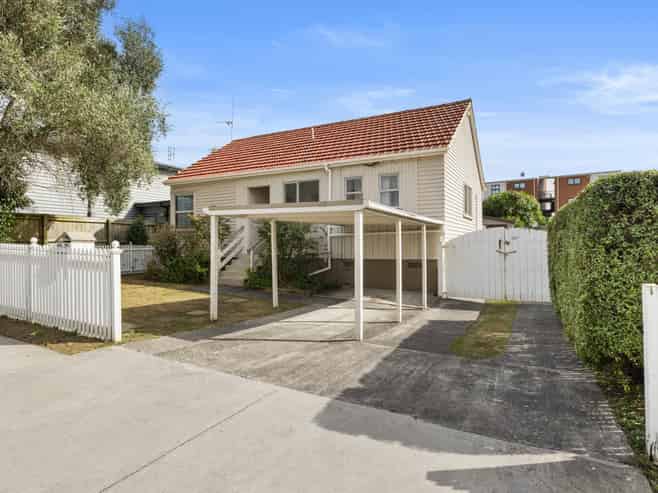 22 Edmonton Avenue, Onehunga