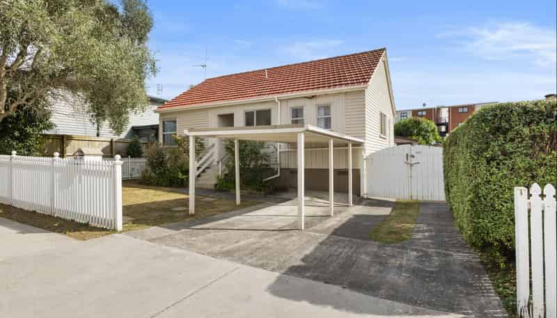 22 Edmonton Avenue, Onehunga