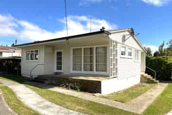 3 Mill Street, CLINTON