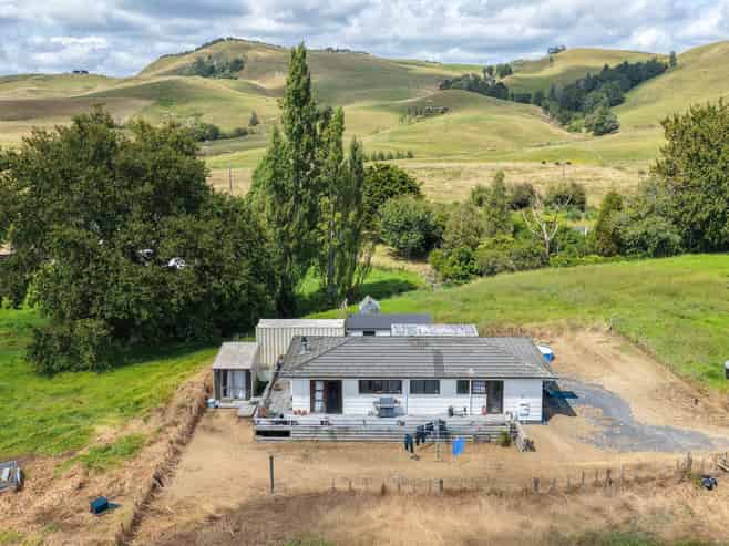 528 Monument Road, Maramarua