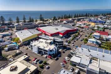 Well Presented Office in CBD Fringe for Small Team