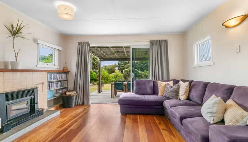 86 Rua Avenue, Waitarere Beach
