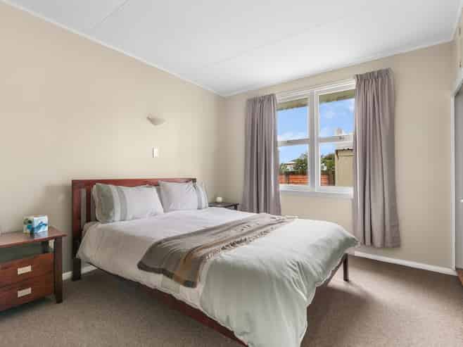 86 Rua Avenue, Waitarere Beach