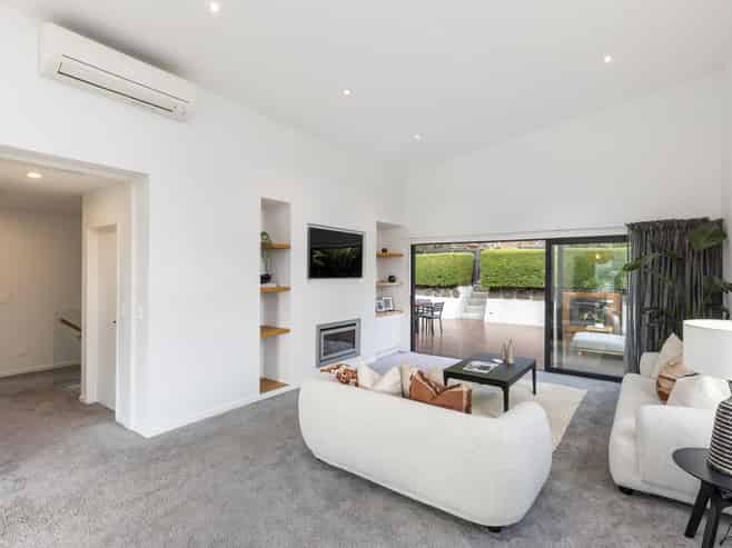 6 Ramahana Road, Huntsbury