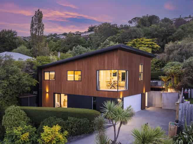 6 Ramahana Road, Huntsbury