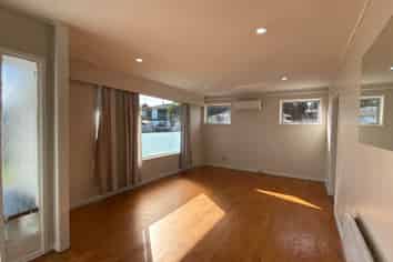 2 Selsey Lane, Manurewa