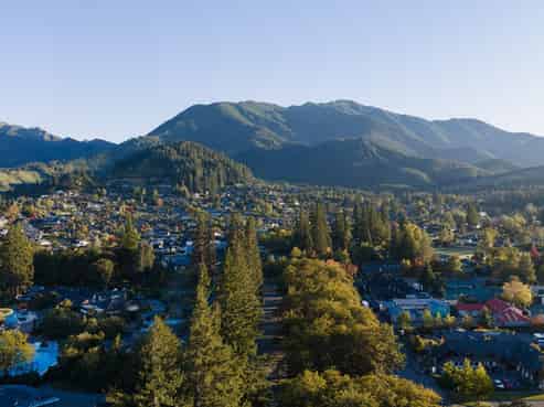 6 Lakewood Lane, Hanmer Springs