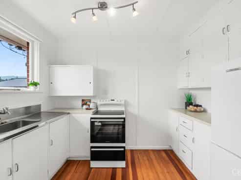 1033G Fergusson Drive, Upper Hutt