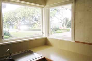 79 Turret Road, Avenues