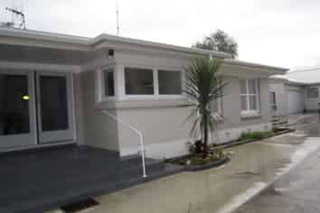 79 Turret Road, Avenues