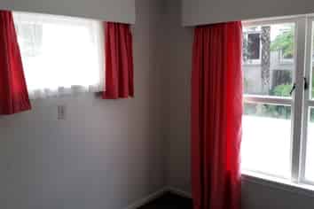 79 Turret Road, Avenues