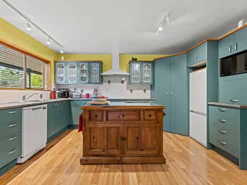 2359 South Eyre Road, West Eyreton