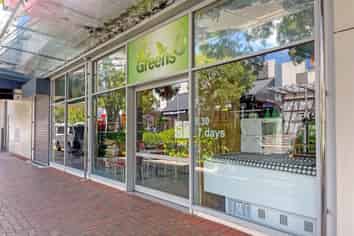 PRIME GROCERY / SUPERMARKET SPOT
