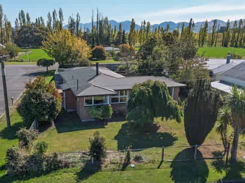 1 Lowry Street, Waiau